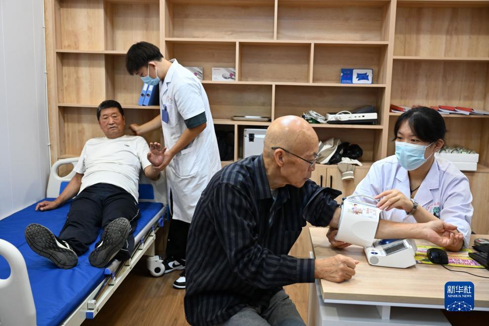 奥马皇冠手机网站